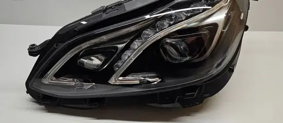 Mercedes-Benz E W212 Headlight/headlamp A2128205539 MB244n.klosz