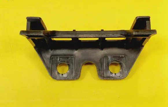 BMW 5 E39 Rear bumper mounting bracket 51111970389 51.111970389