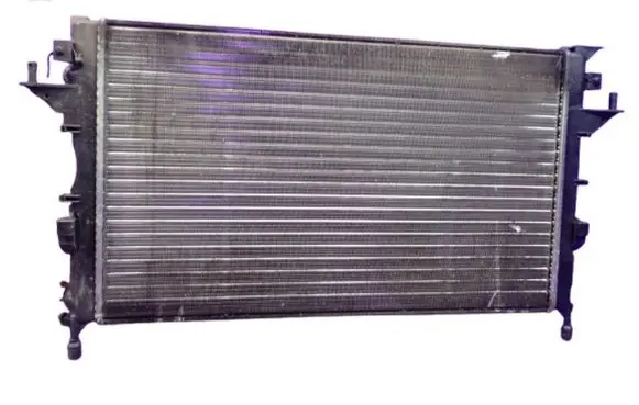 Renault Laguna II Coolant radiator 