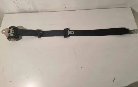 Ford Focus C-MAX Rear seatbelt 3M51R611B68AG 601704900 61704900