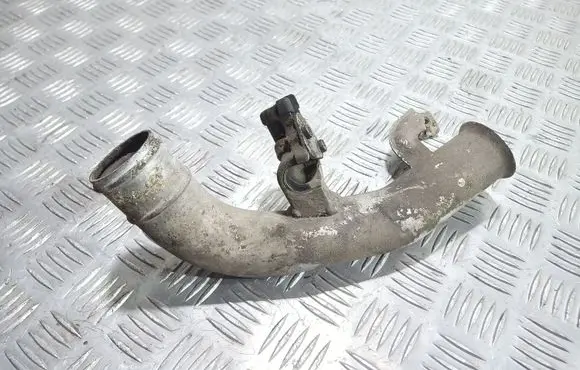 Volkswagen Golf V Intercooler hose/pipe