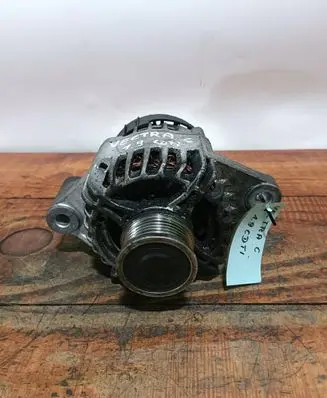 Opel Vectra C Generator/alternator MS1214020941
