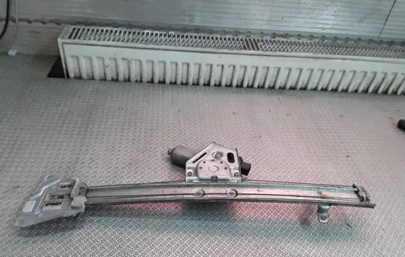 Front door window regulator with motor