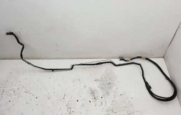 Air conditioning (A/C) pipe/hose