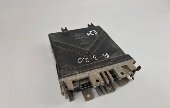 Volkswagen PASSAT B3 Engine control unit/module 037906022FL