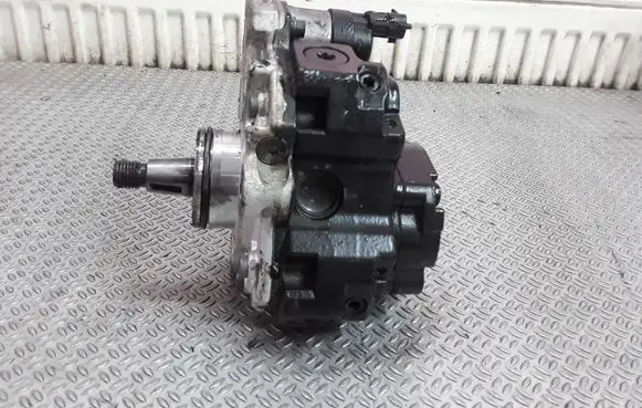 KIA Sorento Fuel injection high pressure pump 0986437369