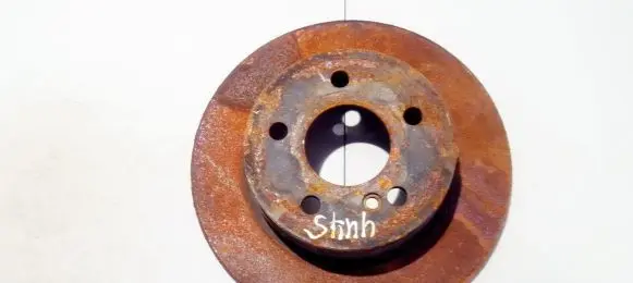 Mercedes-Benz C AMG W204 Rear brake disc neventiliuojamas