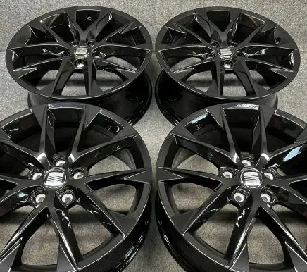 R18 alloy rim