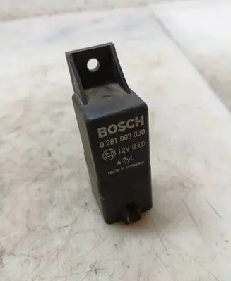 Honda Accord Glow plug pre-heat relay 0281003030