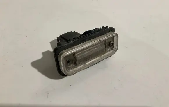 Mercedes-Benz E W211 Number plate light A2038200256 A046341