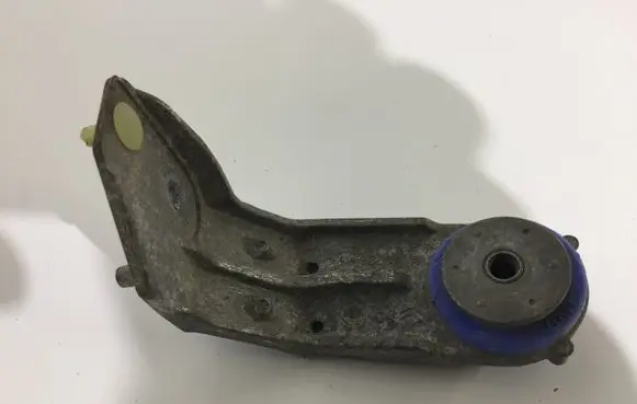 Peugeot Expert Radiator mount bracket 9806541980