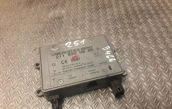 Mercedes-Benz R W251 Phone control unit/module 2118200885 A2118200885