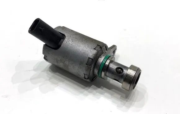 Jaguar F-Pace Oil level sensor G4D32D350AA