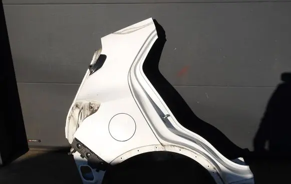 Opel Mokka X Rear quarter panel 