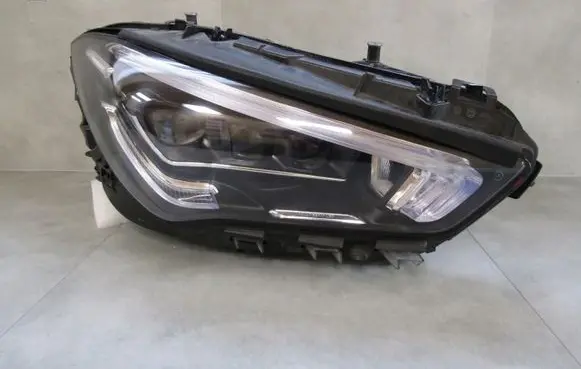 Mercedes-Benz CLA C118 X118 Headlight/headlamp A1189063200