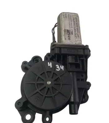 Renault Megane II Front door window regulator motor 