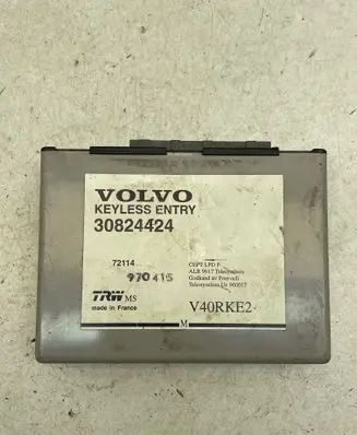 Volvo S40, V40 Other control units/modules 30824424 72114 970415