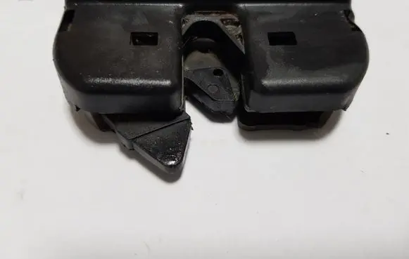 BMW 3 E46 Seat back rest lock catch 52207112863