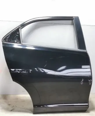 Honda Civic IX Rear door