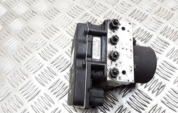 Audi A6 S6 C6 4F ABS Pump