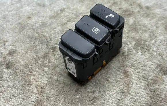 Fiat Coupe Seat heating switch T1700 1S0927137E