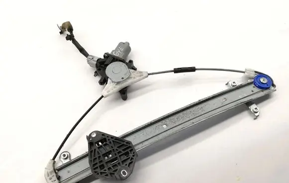 Subaru Outback (BS) Front door electric window regulator 