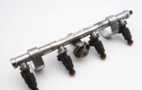 Mini One - Cooper R50 - 53 Fuel main line pipe 04891192AA 0280155991