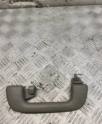Toyota Avensis T270 Rear interior roof grab handle 7461005130