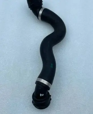 Mercedes-Benz C W205 Engine coolant pipe/hose A2055017484