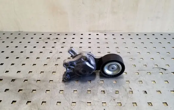 Peugeot 208 Generator/alternator belt tensioner E5082A111560B T39187