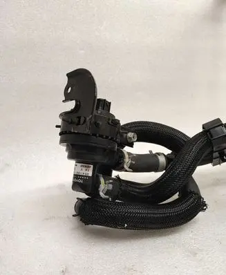 Lexus RX 450H Electric auxiliary coolant/water pump 0641001301