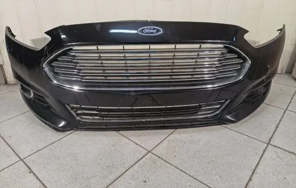 Ford Fusion II Front bumper