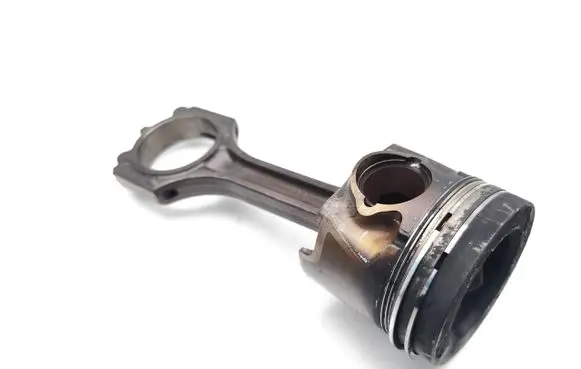 Hyundai i20 (GB IB) Piston with connecting rod D4FC