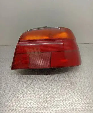 BMW 5 E39 Rear/tail lights 8358032