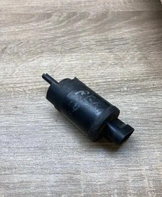 Windscreen/windshield washer pump