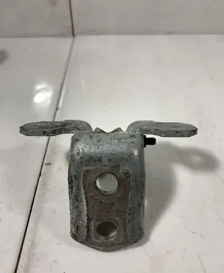 Renault Laguna II Front door lower hinge 