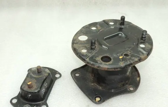 Suzuki Jimny Spare wheel mounting bracket 8396081A100CE 8396081A000CE