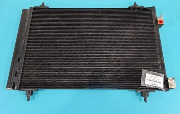 A/C cooling radiator (condenser)