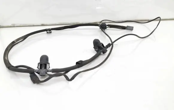 Mercedes-Benz E W212 Windshield washer spray nozzle 3T920 3t921