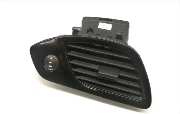 Renault Scenic III - Grand scenic III Dashboard side air vent grill/cover trim 