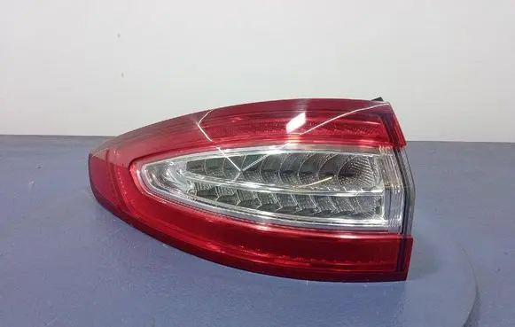 Ford Mondeo MK I Rear/tail lights DS7313405FH