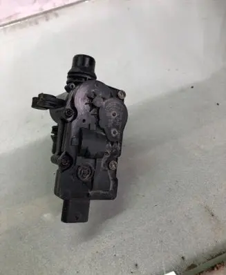 Mercedes-Benz GLC X253 C253 Electric auxiliary coolant/water pump A0005061300