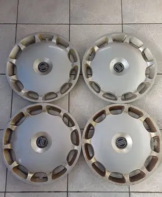 Volvo S60 R16 wheel hub/cap/trim 30714561