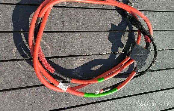 Dodge Challenger Positive cable (battery) 68207017AB 602162