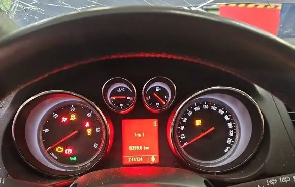 Opel Insignia A Speedometer (instrument cluster) 20970764 IMPRK1515371