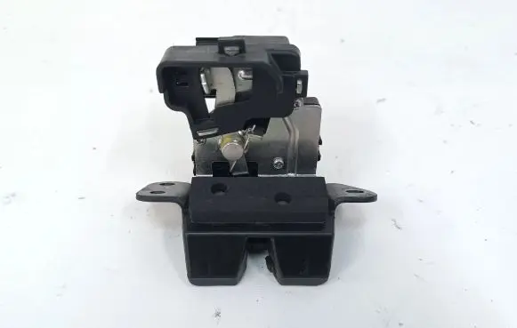 Tailgate/trunk/boot lock/catch/latch