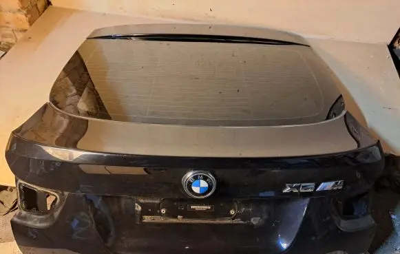 BMW X6 M Tailgate/trunk/boot lid