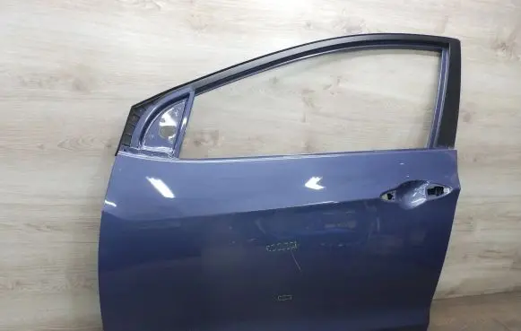 Hyundai i30 Front door 