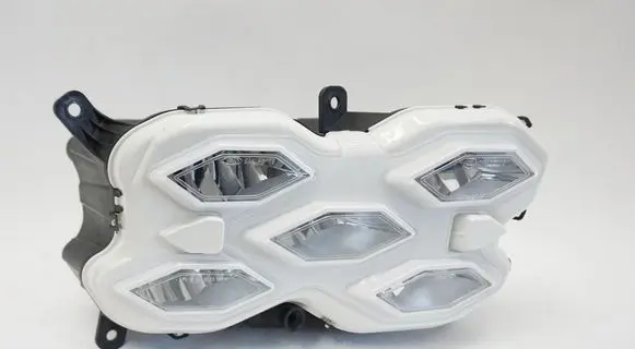 Volkswagen Golf VIII Rear fog light 