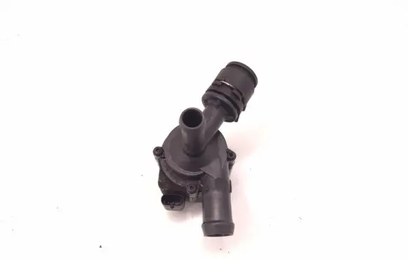 BMW 1 F20 F21 Electric auxiliary coolant/water pump 8616992
